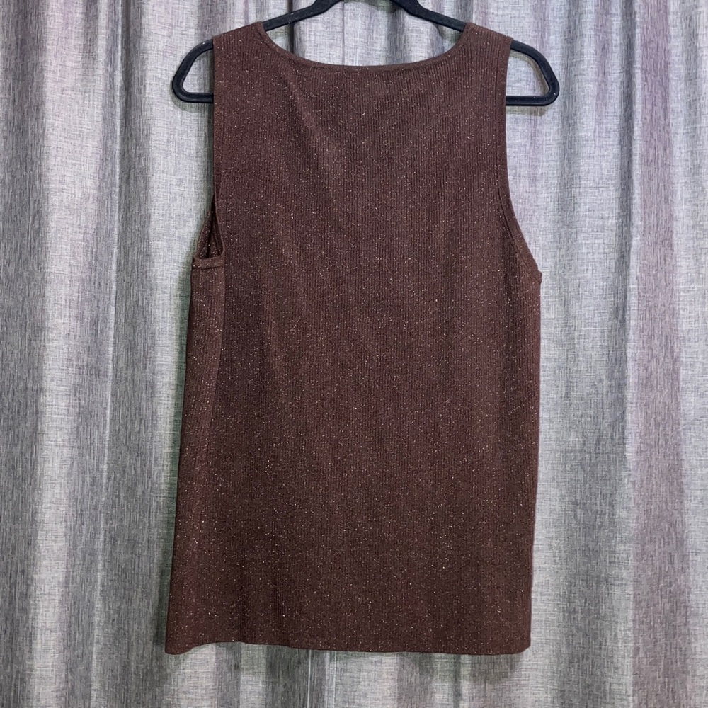Context Rich Brown Sleeveless Top - Picture 4 of 4